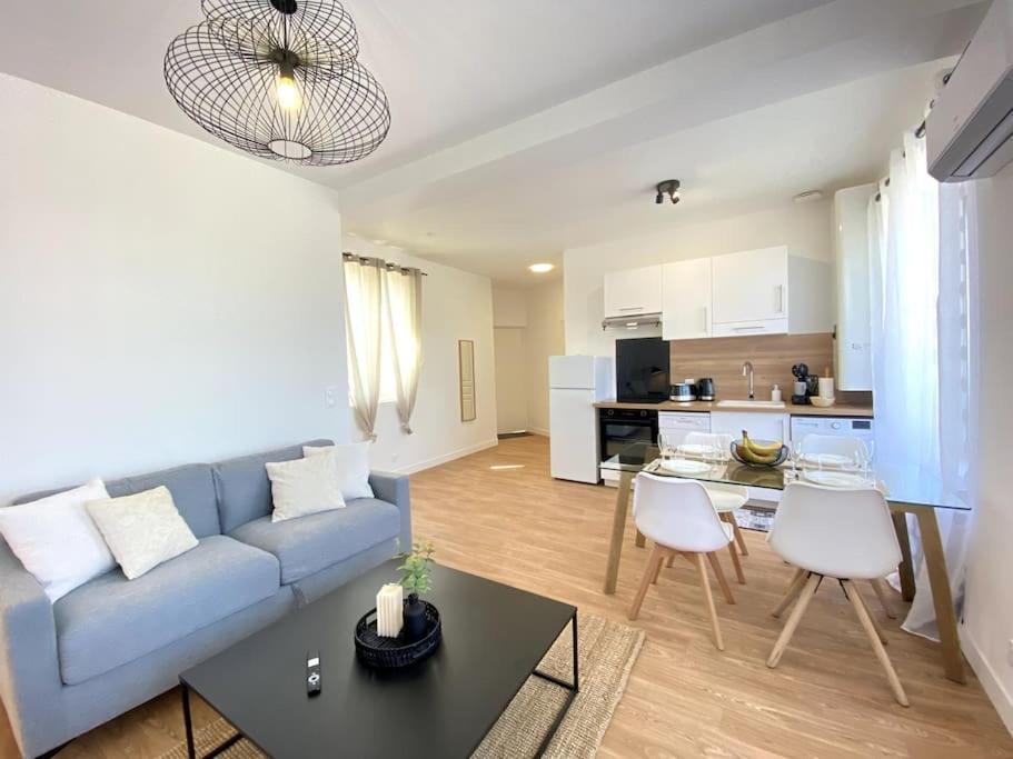 Le Dandy-proche Centre-neuf Apartment *
